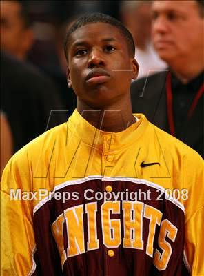 Thumbnail 3 in Mt. Vernon vs. Paterson Catholic (Nike Super 6 @ the Garden) photogallery.