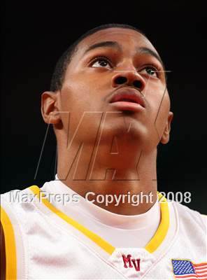 Thumbnail 3 in Mt. Vernon vs. Paterson Catholic (Nike Super 6 @ the Garden) photogallery.