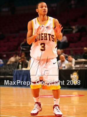 Thumbnail 3 in Mt. Vernon vs. Paterson Catholic (Nike Super 6 @ the Garden) photogallery.