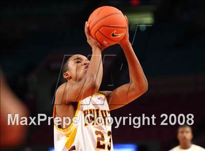 Thumbnail 1 in Mt. Vernon vs. Paterson Catholic (Nike Super 6 @ the Garden) photogallery.