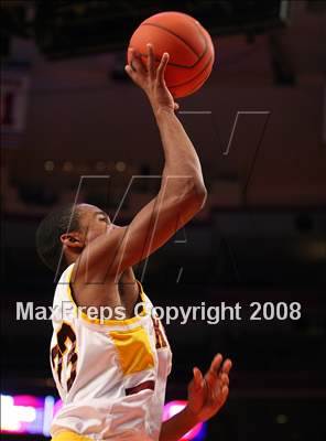 Thumbnail 2 in Mt. Vernon vs. Paterson Catholic (Nike Super 6 @ the Garden) photogallery.