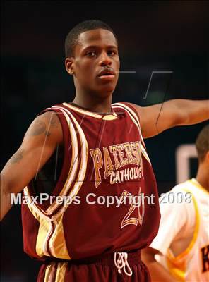 Thumbnail 1 in Mt. Vernon vs. Paterson Catholic (Nike Super 6 @ the Garden) photogallery.
