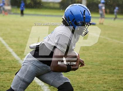 Thumbnail 3 in Trinity Christian @ ED White photogallery.
