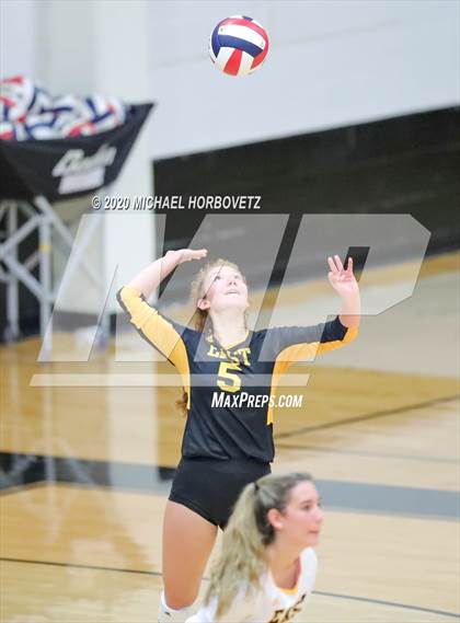 Thumbnail 1 in McKinney North @ Plano East photogallery.