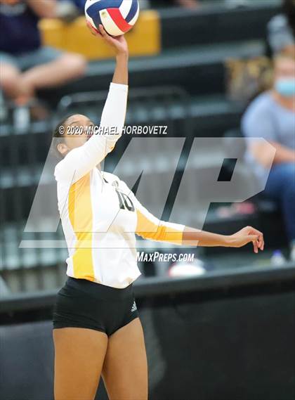 Thumbnail 3 in McKinney North @ Plano East photogallery.