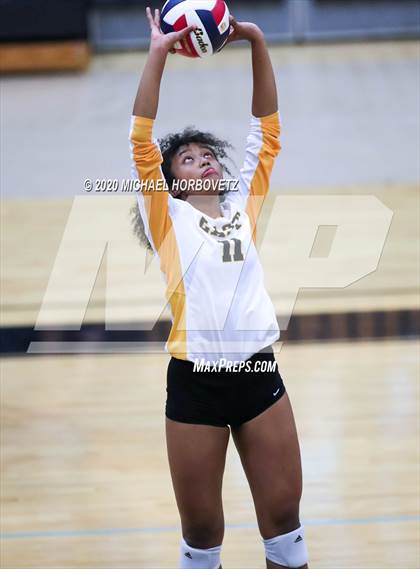 Thumbnail 1 in McKinney North @ Plano East photogallery.