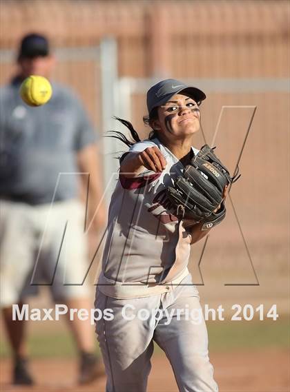 Thumbnail 3 in Rincon @ Desert View photogallery.