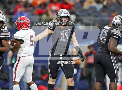Thumbnail 2 in Cedar Hill vs. Guyer (UIL 6A Division 2 Region 1 Area Playoff) photogallery.