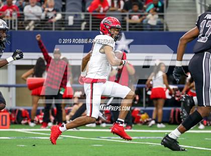 Thumbnail 1 in Cedar Hill vs. Guyer (UIL 6A Division 2 Region 1 Area Playoff) photogallery.