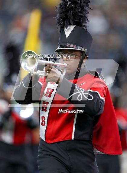 Thumbnail 3 in Cedar Hill vs. Guyer (UIL 6A Division 2 Region 1 Area Playoff) photogallery.