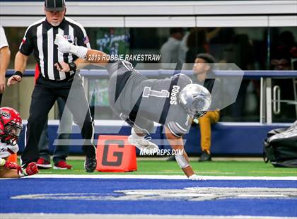 Thumbnail 2 in Cedar Hill vs. Guyer (UIL 6A Division 2 Region 1 Area Playoff) photogallery.