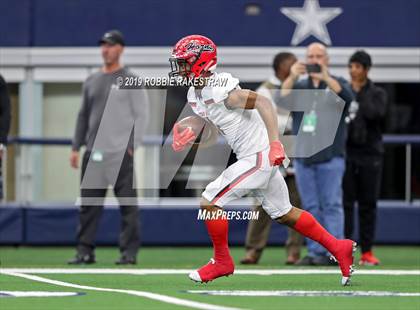 Thumbnail 3 in Cedar Hill vs. Guyer (UIL 6A Division 2 Region 1 Area Playoff) photogallery.