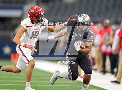 Thumbnail 3 in Cedar Hill vs. Guyer (UIL 6A Division 2 Region 1 Area Playoff) photogallery.