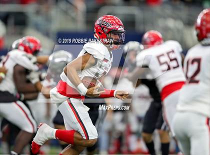 Thumbnail 3 in Cedar Hill vs. Guyer (UIL 6A Division 2 Region 1 Area Playoff) photogallery.