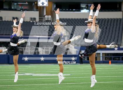 Thumbnail 1 in Cedar Hill vs. Guyer (UIL 6A Division 2 Region 1 Area Playoff) photogallery.