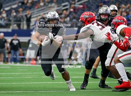 Thumbnail 3 in Cedar Hill vs. Guyer (UIL 6A Division 2 Region 1 Area Playoff) photogallery.
