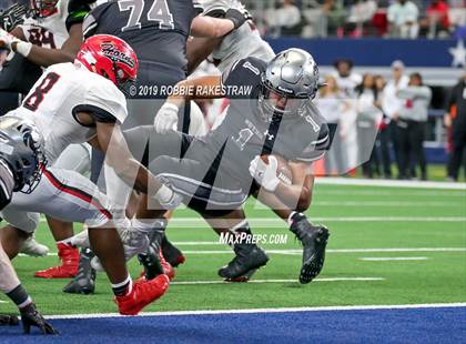Thumbnail 2 in Cedar Hill vs. Guyer (UIL 6A Division 2 Region 1 Area Playoff) photogallery.