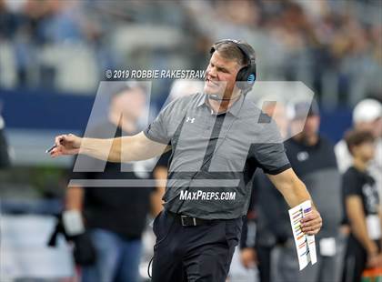 Thumbnail 2 in Cedar Hill vs. Guyer (UIL 6A Division 2 Region 1 Area Playoff) photogallery.