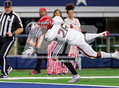 Thumbnail 1 in Cedar Hill vs. Guyer (UIL 6A Division 2 Region 1 Area Playoff) photogallery.