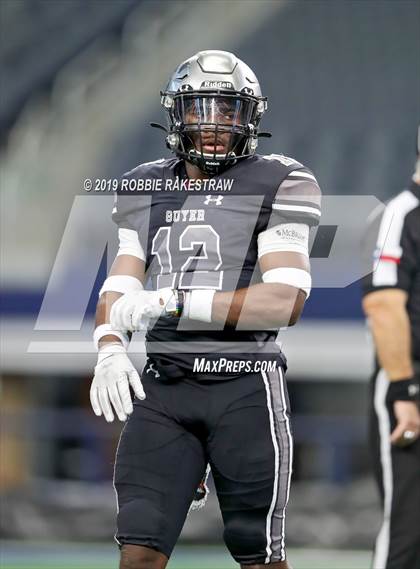 Thumbnail 1 in Cedar Hill vs. Guyer (UIL 6A Division 2 Region 1 Area Playoff) photogallery.