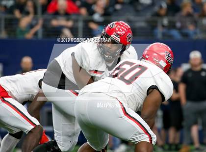 Thumbnail 1 in Cedar Hill vs. Guyer (UIL 6A Division 2 Region 1 Area Playoff) photogallery.