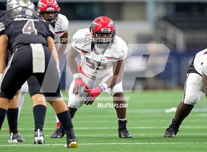 Thumbnail 3 in Cedar Hill vs. Guyer (UIL 6A Division 2 Region 1 Area Playoff) photogallery.