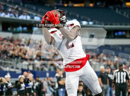 Thumbnail 1 in Cedar Hill vs. Guyer (UIL 6A Division 2 Region 1 Area Playoff) photogallery.
