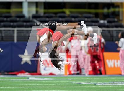 Thumbnail 2 in Cedar Hill vs. Guyer (UIL 6A Division 2 Region 1 Area Playoff) photogallery.