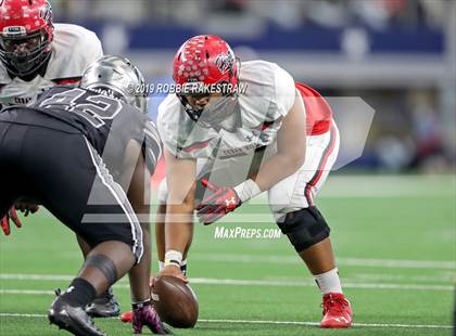 Thumbnail 3 in Cedar Hill vs. Guyer (UIL 6A Division 2 Region 1 Area Playoff) photogallery.