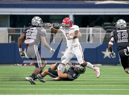 Thumbnail 3 in Cedar Hill vs. Guyer (UIL 6A Division 2 Region 1 Area Playoff) photogallery.