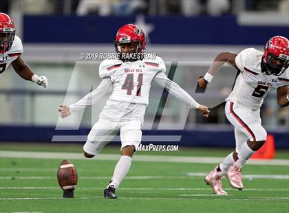 Thumbnail 3 in Cedar Hill vs. Guyer (UIL 6A Division 2 Region 1 Area Playoff) photogallery.