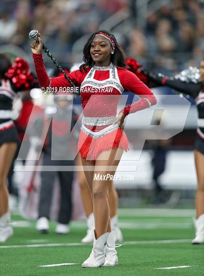 Thumbnail 2 in Cedar Hill vs. Guyer (UIL 6A Division 2 Region 1 Area Playoff) photogallery.