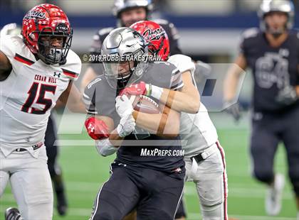 Thumbnail 3 in Cedar Hill vs. Guyer (UIL 6A Division 2 Region 1 Area Playoff) photogallery.