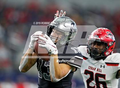 Thumbnail 2 in Cedar Hill vs. Guyer (UIL 6A Division 2 Region 1 Area Playoff) photogallery.