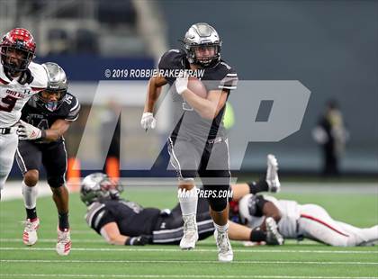 Thumbnail 3 in Cedar Hill vs. Guyer (UIL 6A Division 2 Region 1 Area Playoff) photogallery.
