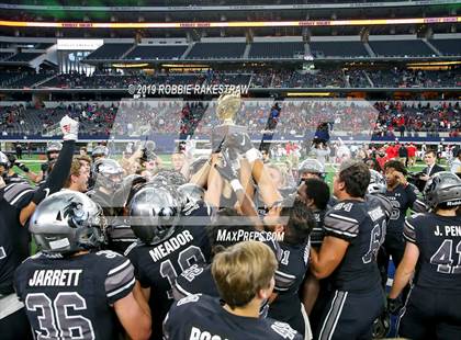 Thumbnail 3 in Cedar Hill vs. Guyer (UIL 6A Division 2 Region 1 Area Playoff) photogallery.