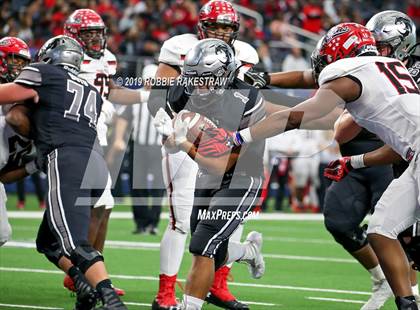 Thumbnail 3 in Cedar Hill vs. Guyer (UIL 6A Division 2 Region 1 Area Playoff) photogallery.