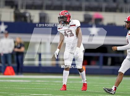 Thumbnail 2 in Cedar Hill vs. Guyer (UIL 6A Division 2 Region 1 Area Playoff) photogallery.