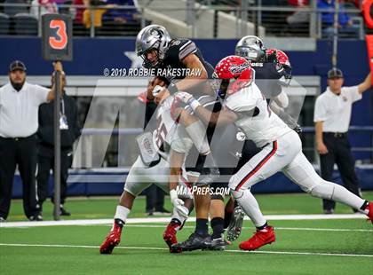 Thumbnail 1 in Cedar Hill vs. Guyer (UIL 6A Division 2 Region 1 Area Playoff) photogallery.