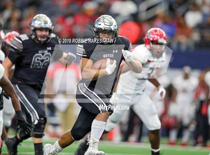 Thumbnail 2 in Cedar Hill vs. Guyer (UIL 6A Division 2 Region 1 Area Playoff) photogallery.