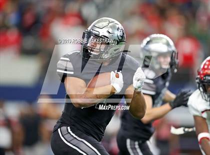 Thumbnail 1 in Cedar Hill vs. Guyer (UIL 6A Division 2 Region 1 Area Playoff) photogallery.