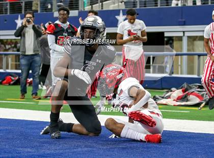 Thumbnail 3 in Cedar Hill vs. Guyer (UIL 6A Division 2 Region 1 Area Playoff) photogallery.