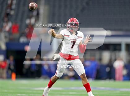 Thumbnail 3 in Cedar Hill vs. Guyer (UIL 6A Division 2 Region 1 Area Playoff) photogallery.