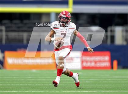 Thumbnail 1 in Cedar Hill vs. Guyer (UIL 6A Division 2 Region 1 Area Playoff) photogallery.