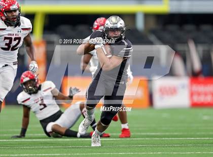 Thumbnail 2 in Cedar Hill vs. Guyer (UIL 6A Division 2 Region 1 Area Playoff) photogallery.