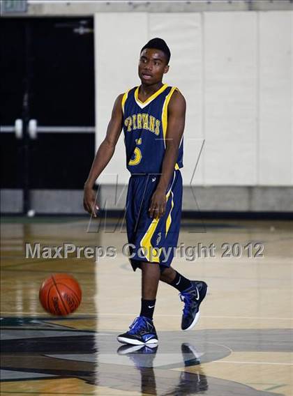 Thumbnail 1 in Oakland Tech vs. Pinole Valley (I Have A Dream Classic) photogallery.
