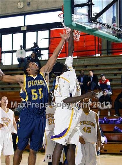 Thumbnail 2 in Oakland Tech vs. Pinole Valley (I Have A Dream Classic) photogallery.