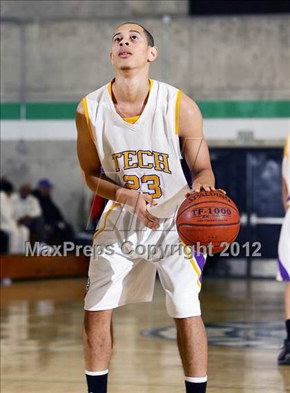 Thumbnail 1 in Oakland Tech vs. Pinole Valley (I Have A Dream Classic) photogallery.
