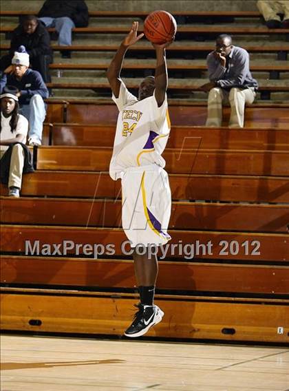 Thumbnail 3 in Oakland Tech vs. Pinole Valley (I Have A Dream Classic) photogallery.