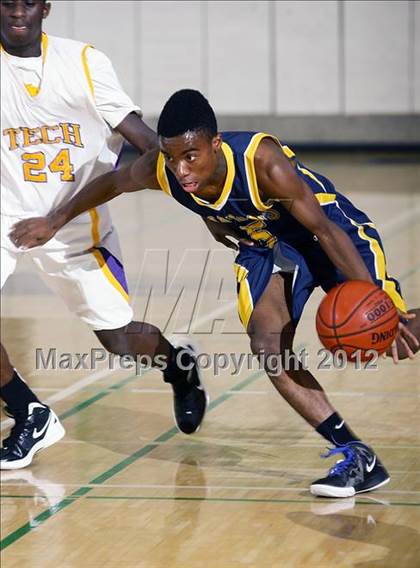 Thumbnail 2 in Oakland Tech vs. Pinole Valley (I Have A Dream Classic) photogallery.